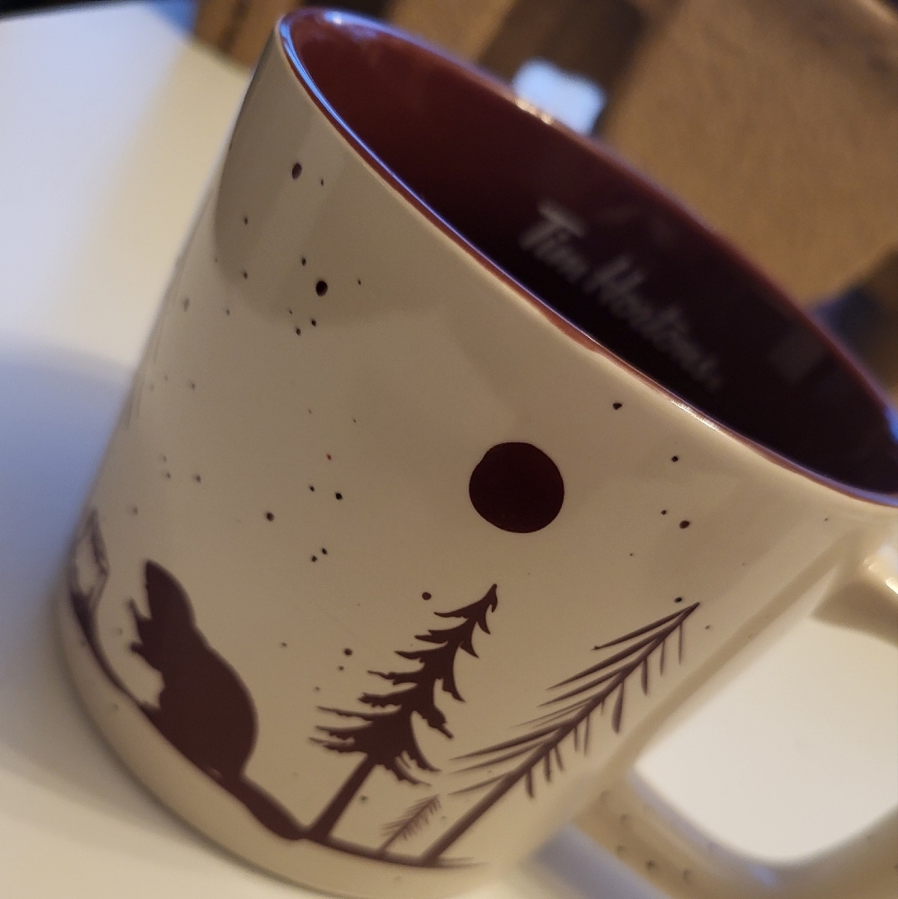 Tim Hortons 2019 Beaver Holiday Mug